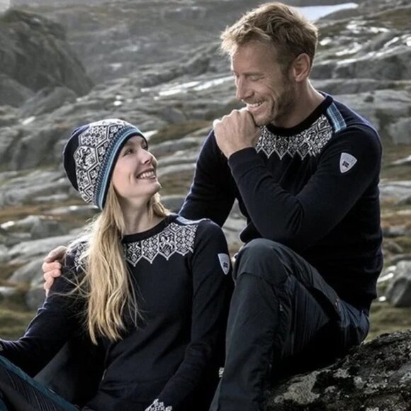 DALE OF NORWAY Lillehammer Navy Blue Fair Isle Wool Sweater - Picture 1 of 7